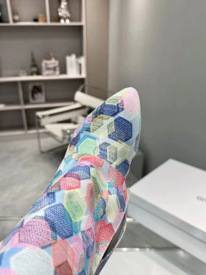 Gxvxnchy Boots Efficient 153873