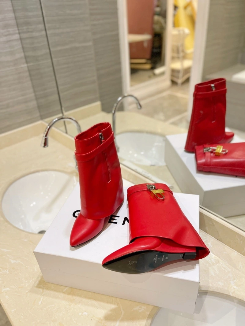 Affordable Gxvxnchy Boots 153869