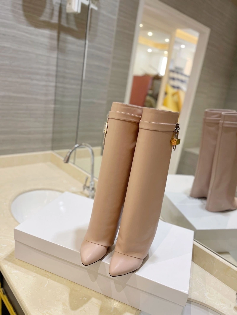 Gxvxnchy Boots Affordable 153855