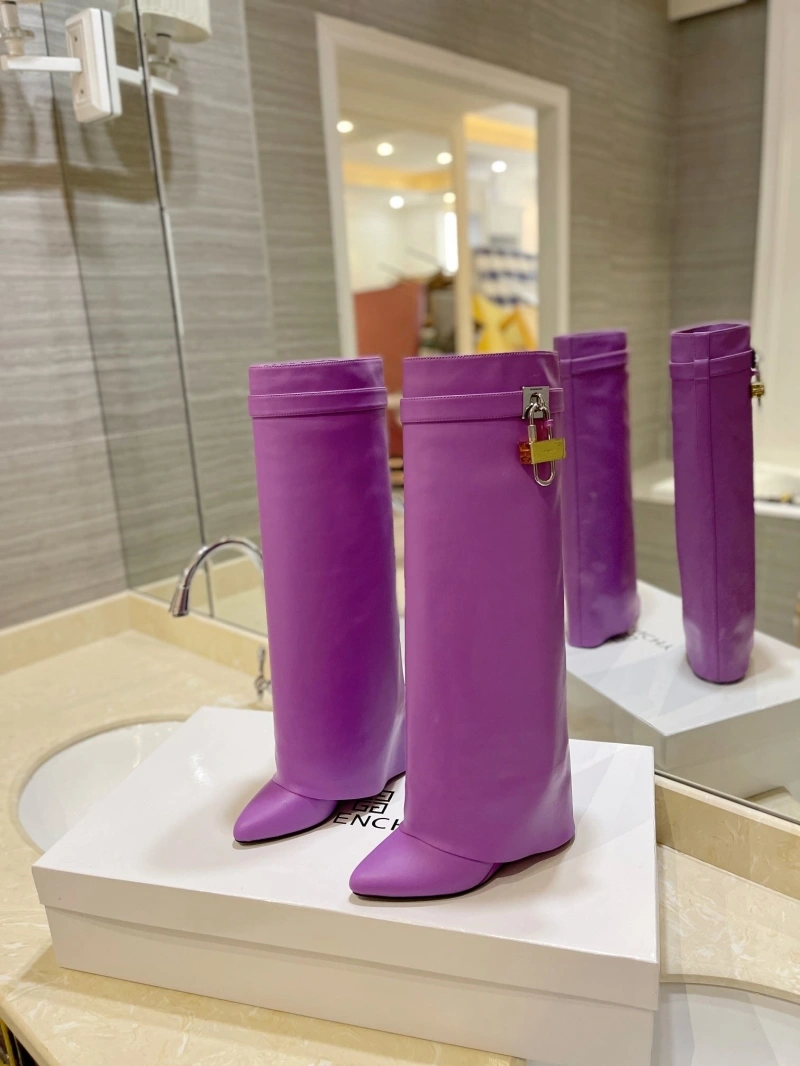 Stylish Gxvxnchy Boots 153852