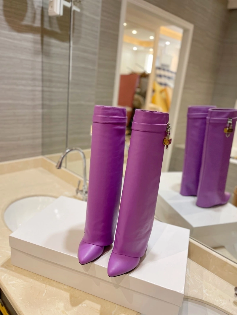 Stylish Gxvxnchy Boots 153852