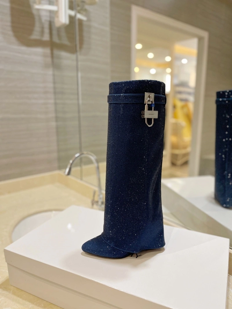 Refined Gxvxnchy Boots 153838