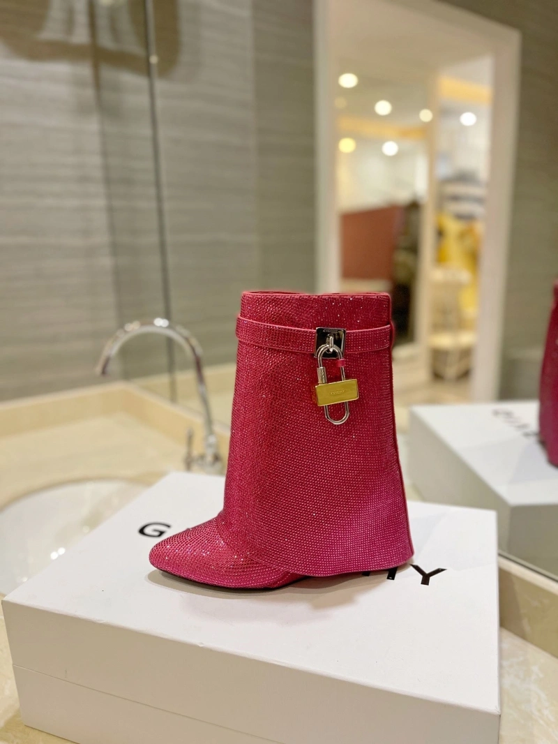Gxvxnchy Boots HighQuality 153833