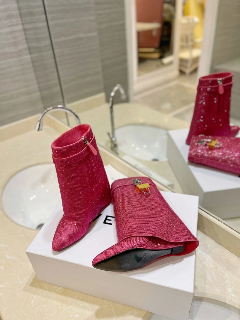 Gxvxnchy Boots HighQuality 153833