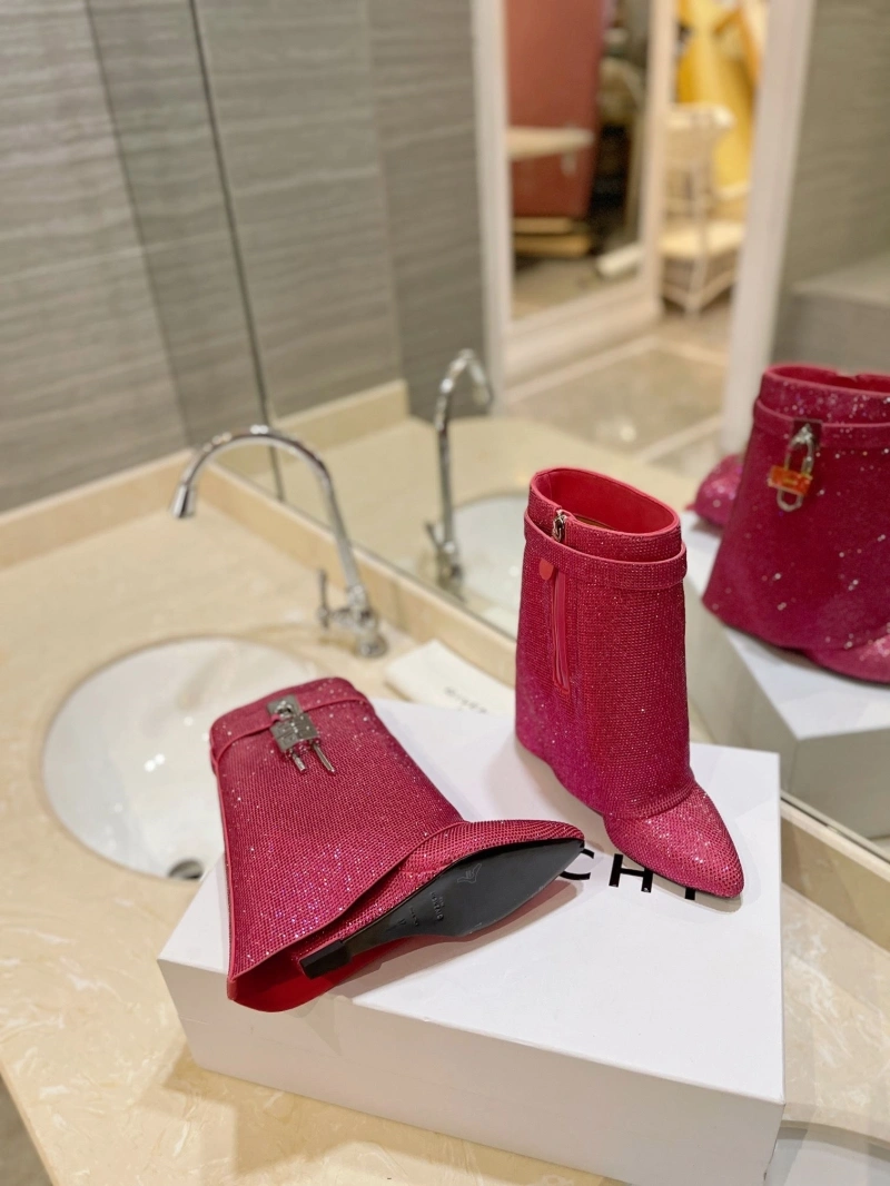 Gxvxnchy Boots HighQuality 153833