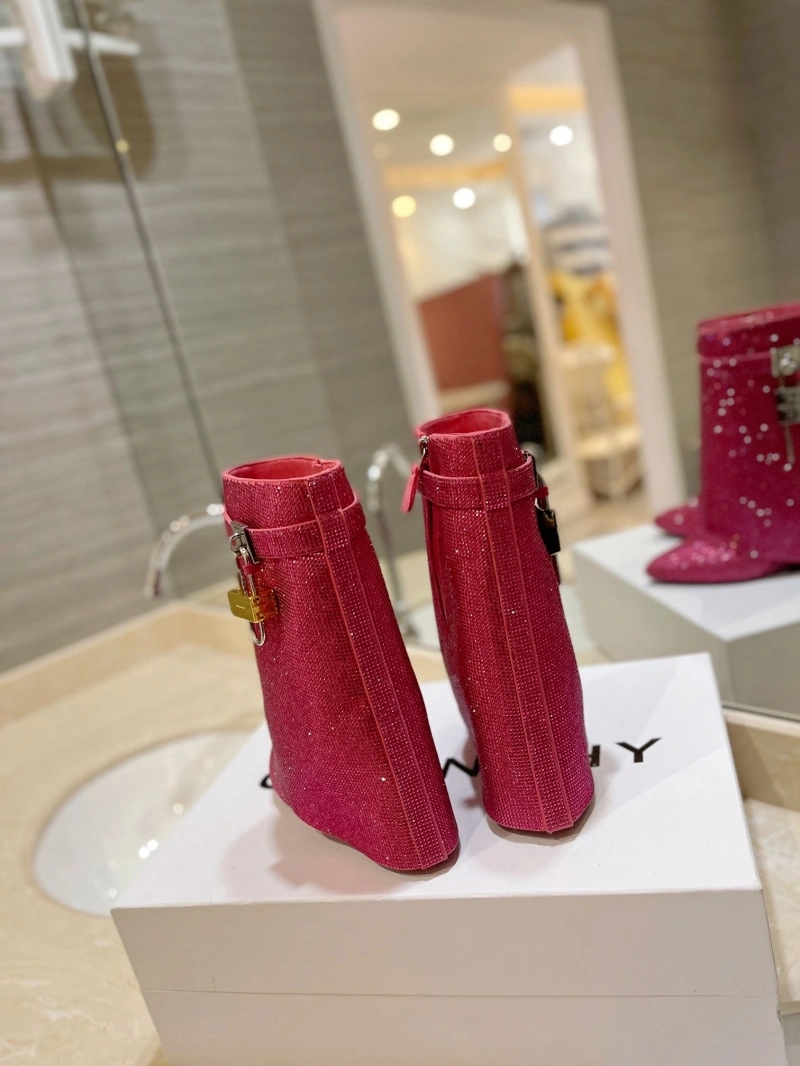 Gxvxnchy Boots HighQuality 153833