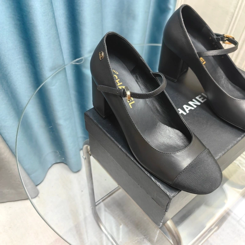 Fashionable Chxnxl High Heels 128819