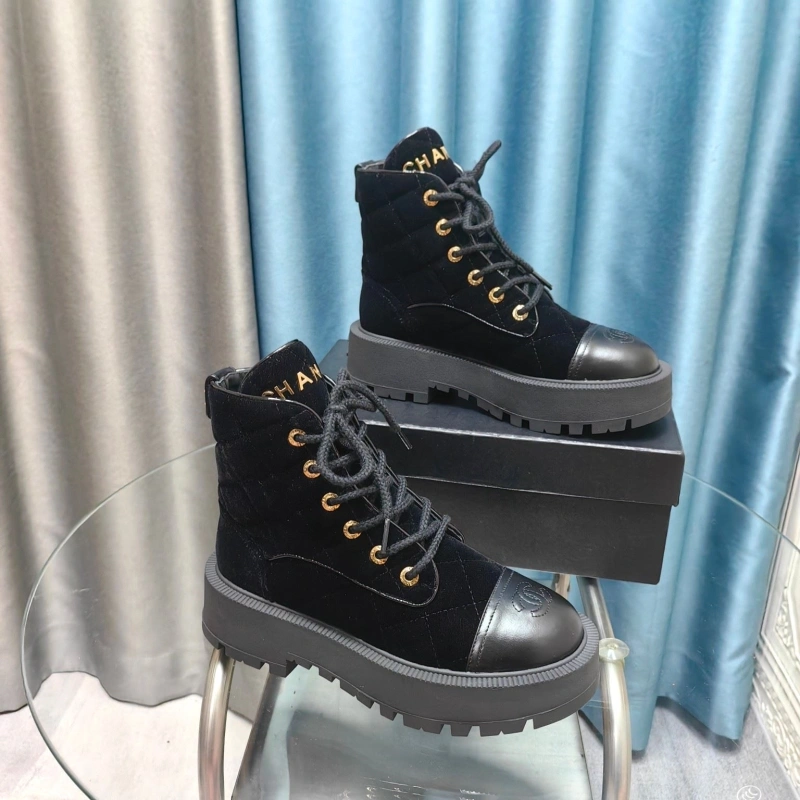 Flexible Chxnxl Boots 129543