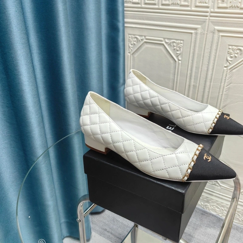Versatile Chxnxl Flat Shoes 129107