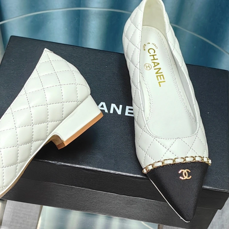 Versatile Chxnxl Flat Shoes 129107