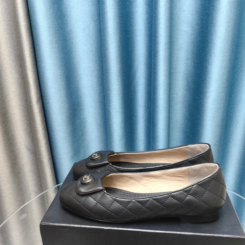 EyeCatching Chxnxl Flat Shoes 129095