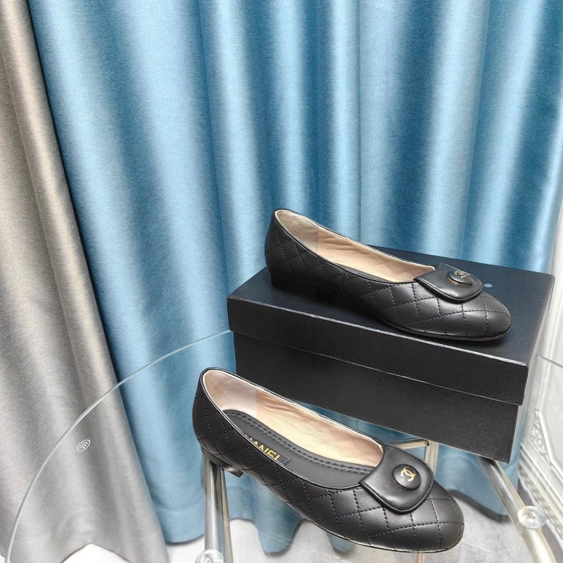 EyeCatching Chxnxl Flat Shoes 129095