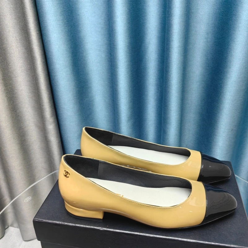 Chxnxl Flat Shoes Bold 129086