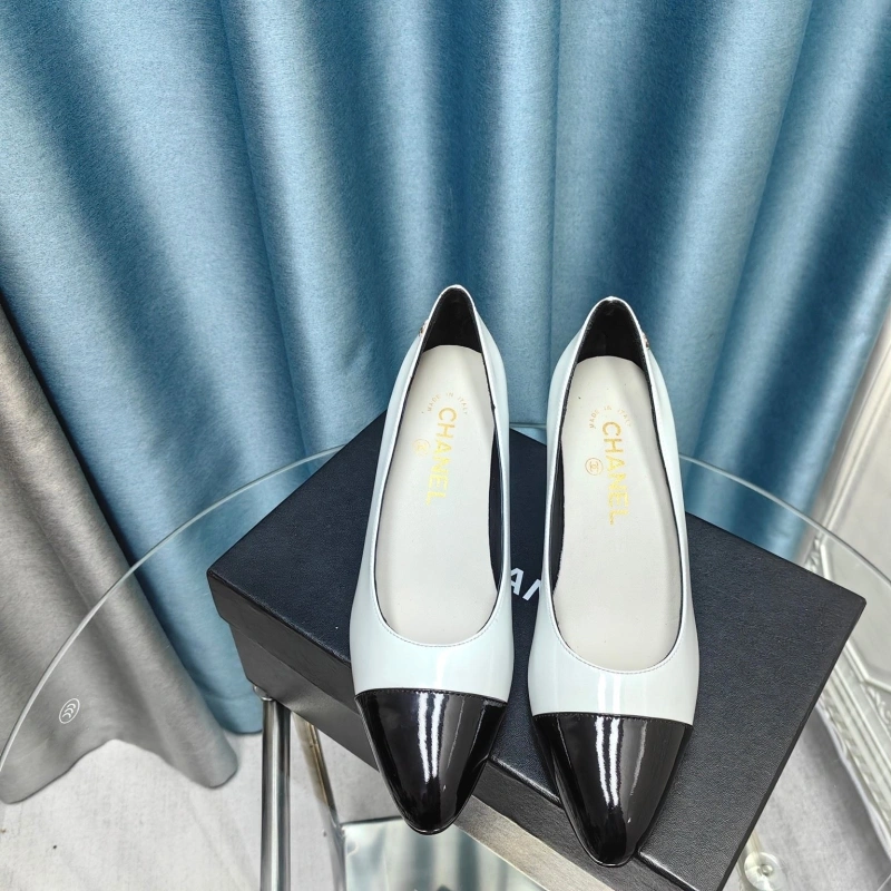 Trendsetting Chxnxl High Heels 128815