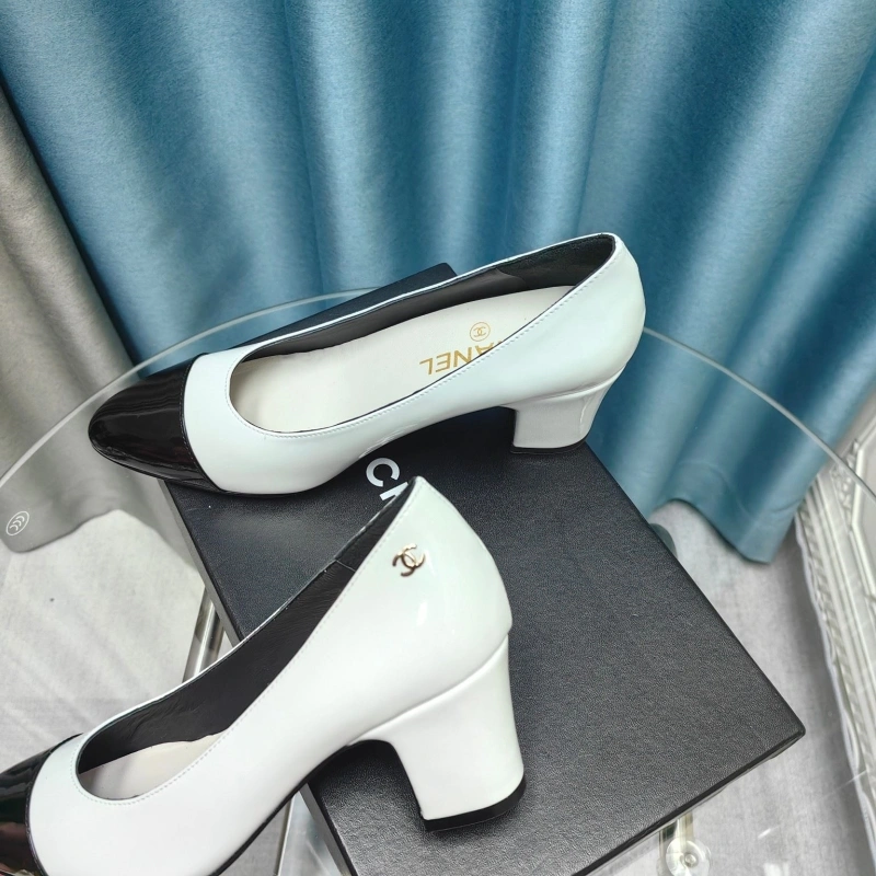 Trendsetting Chxnxl High Heels 128815