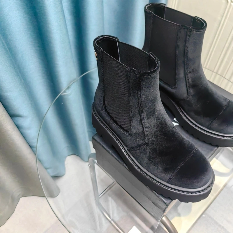 ModernLook Chxnxl Boots 129507