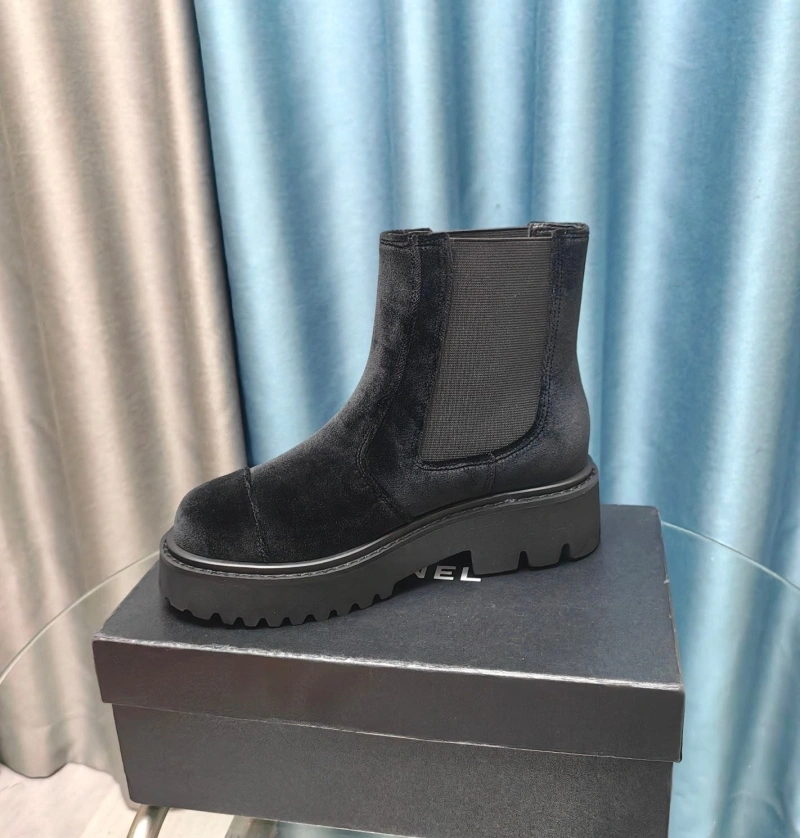 ModernLook Chxnxl Boots 129507