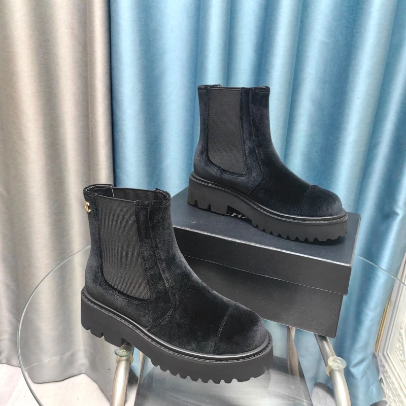ModernLook Chxnxl Boots 129507