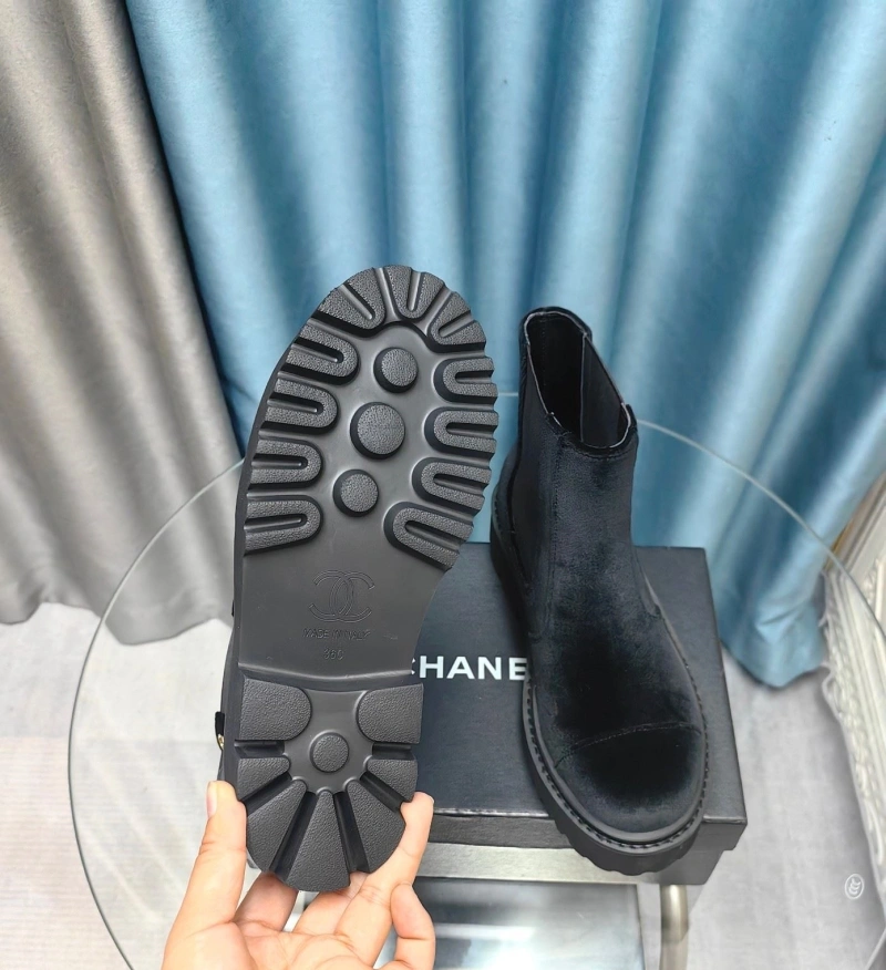 ModernLook Chxnxl Boots 129507