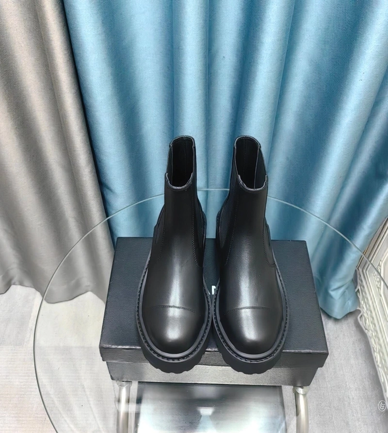 WellDesigned Chxnxl Boots 129509