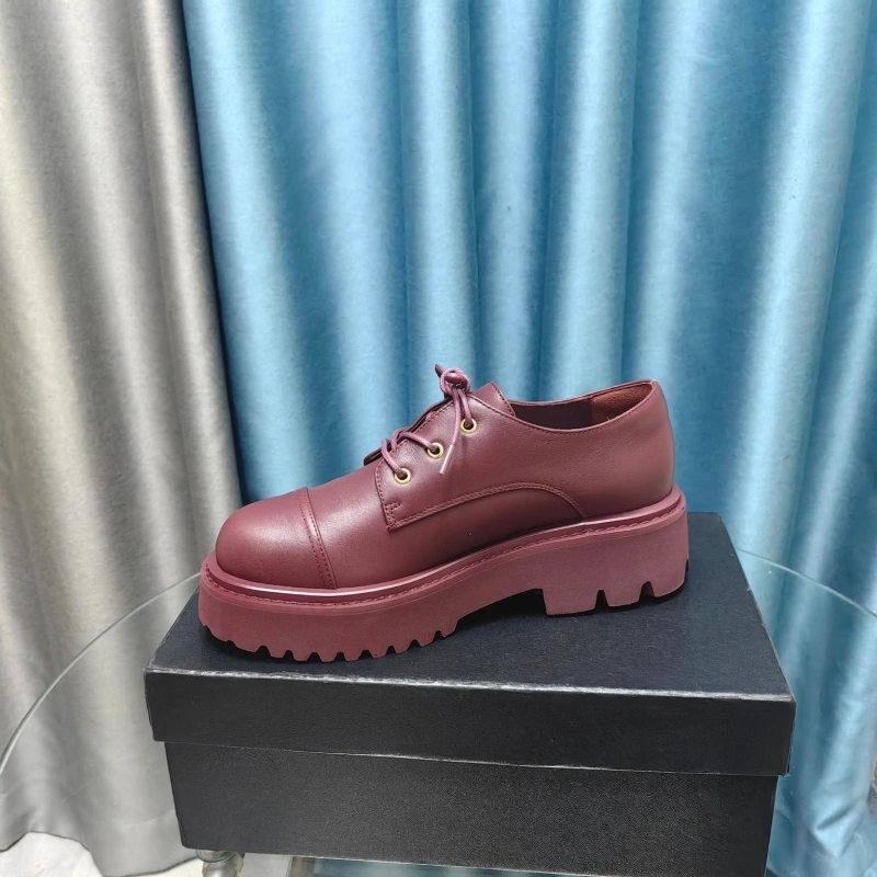 Compact Chxnxl Leather Shoes 128693
