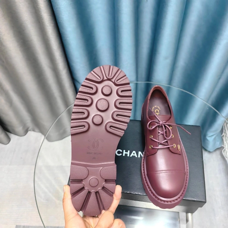 Compact Chxnxl Leather Shoes 128693