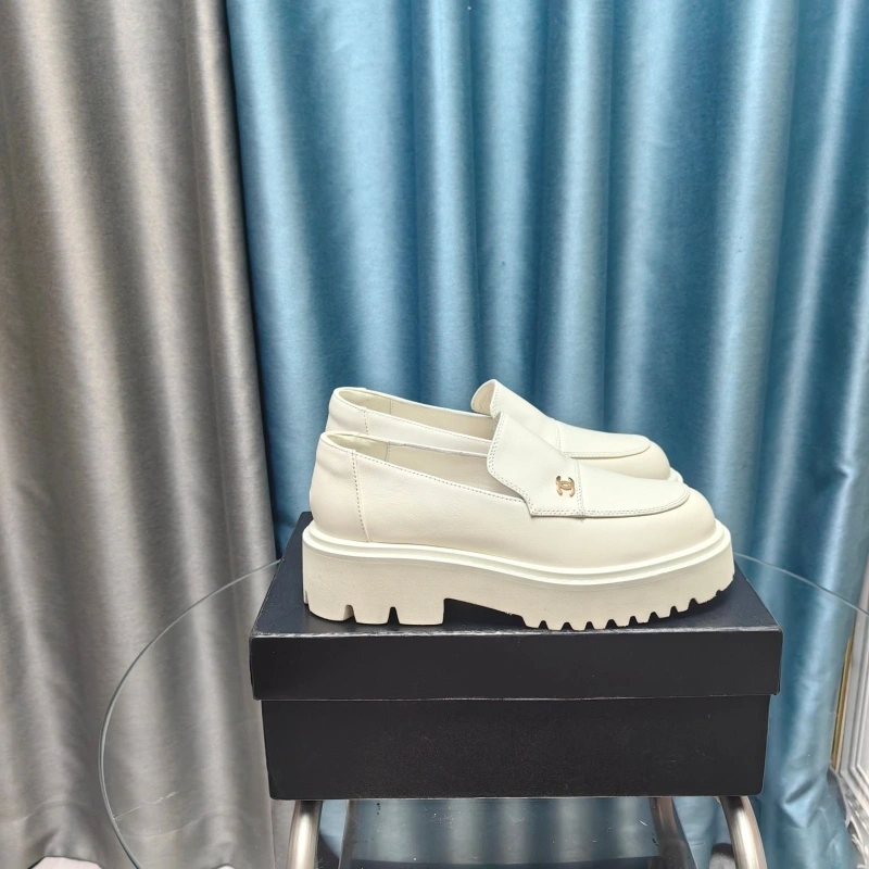 Trendsetting Chxnxl Leather Shoes 128694