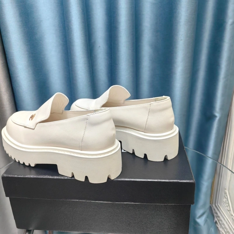 Trendsetting Chxnxl Leather Shoes 128694