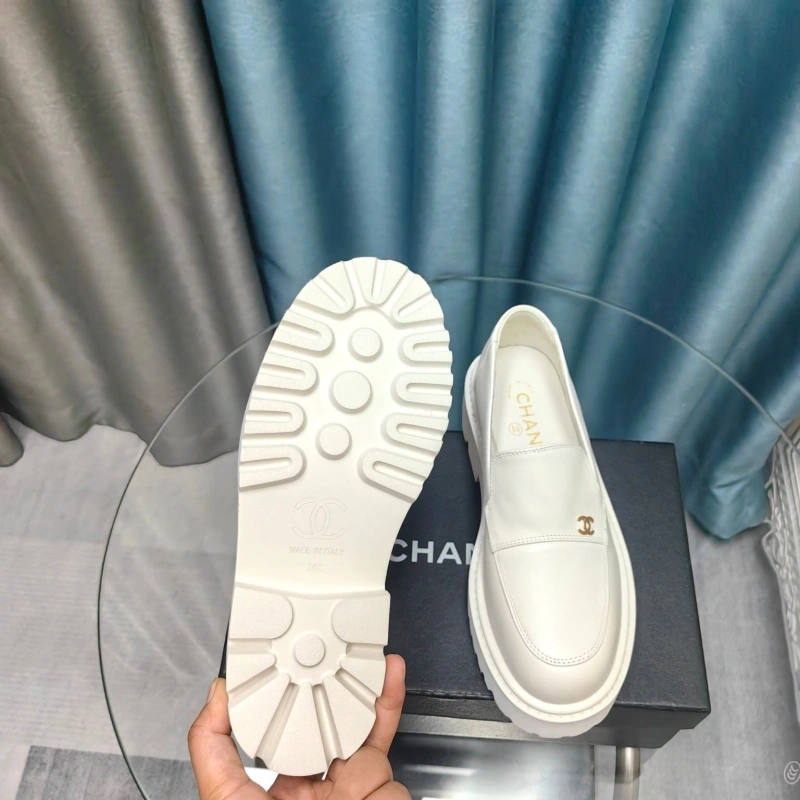 Trendsetting Chxnxl Leather Shoes 128694
