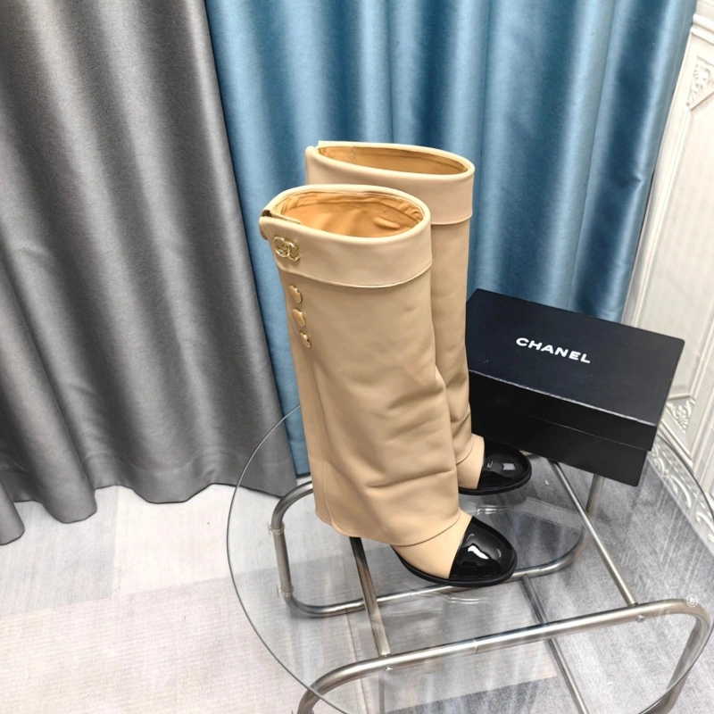 Sleek Chxnxl Boots 129516