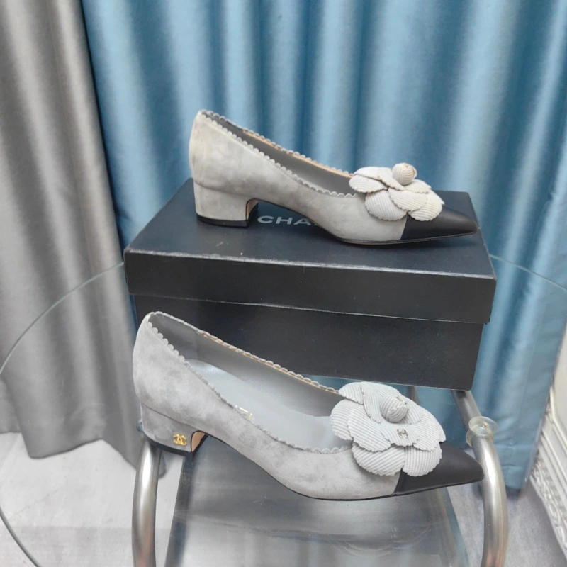 Trendsetting Chxnxl High Heels 128809