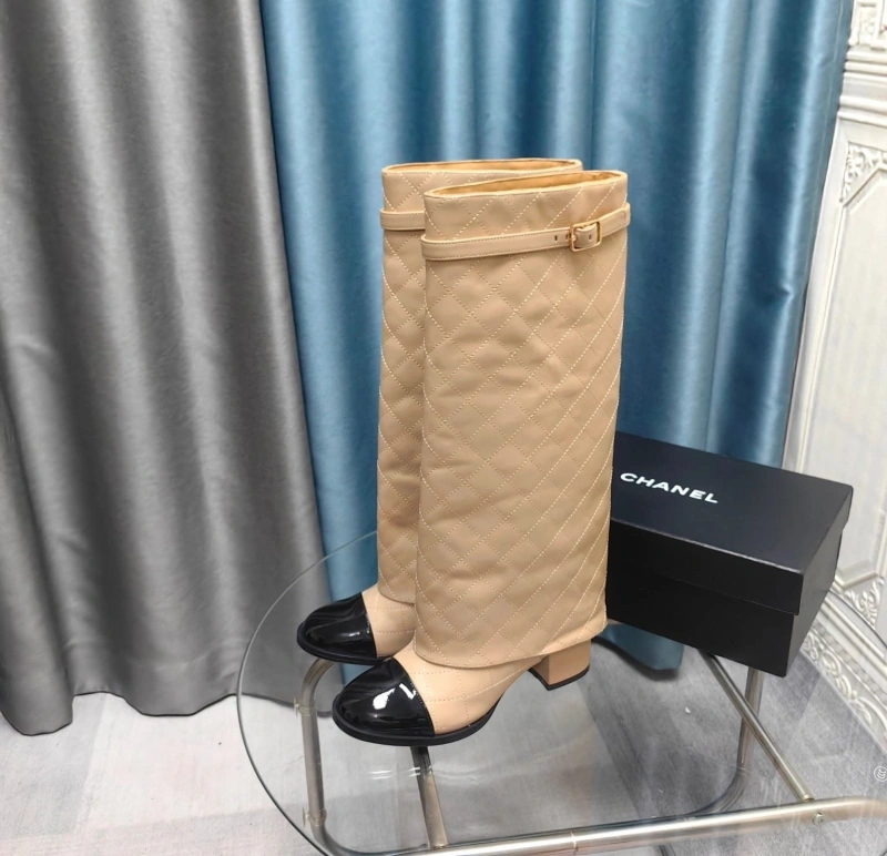 Timeless Chxnxl Boots 129501