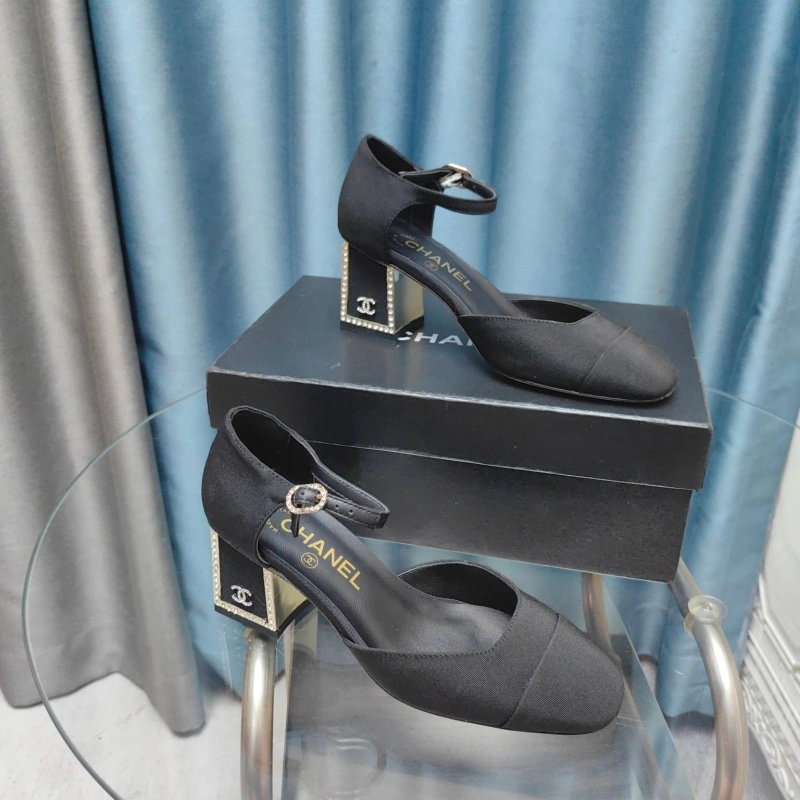 Versatile Chxnxl High Heels 128800
