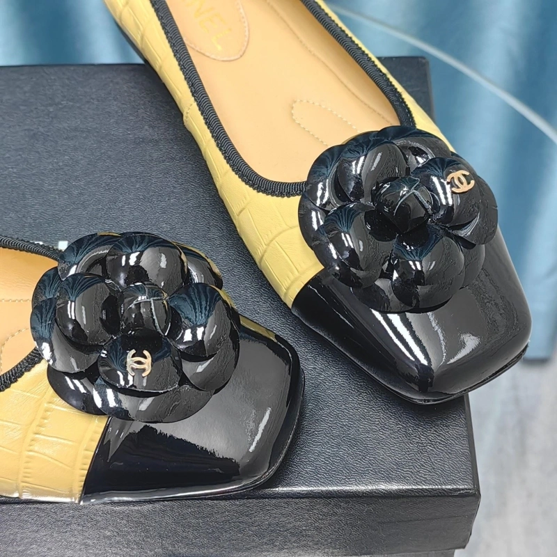 Chxnxl Flat Shoes Refined 129090