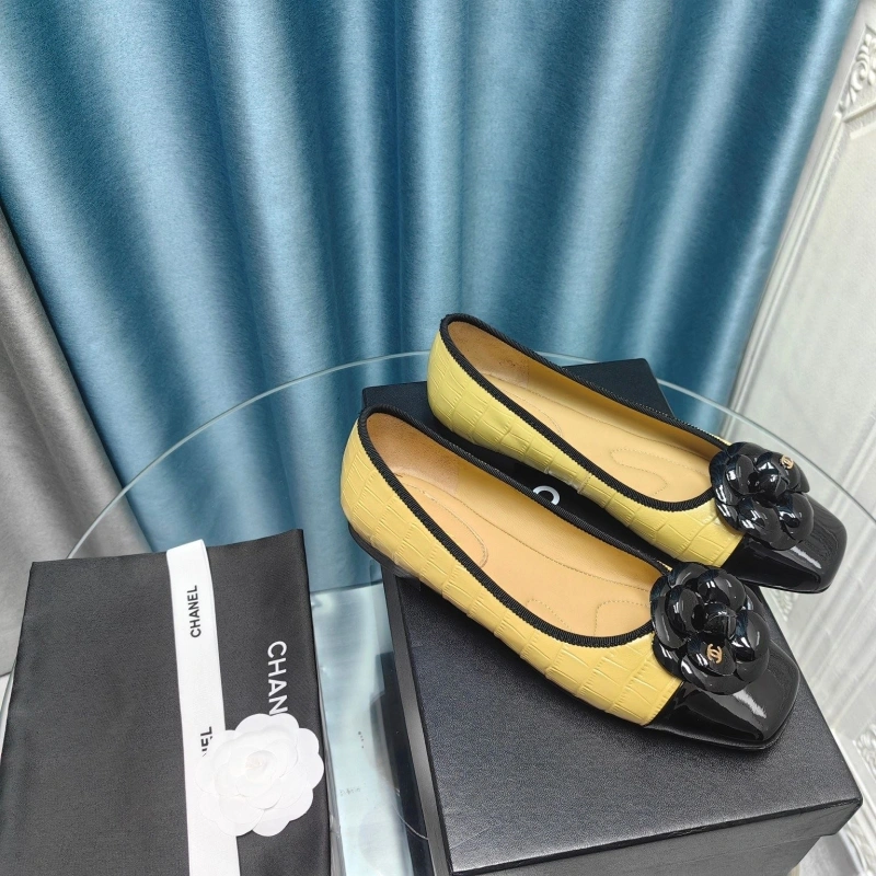 Chxnxl Flat Shoes Refined 129090