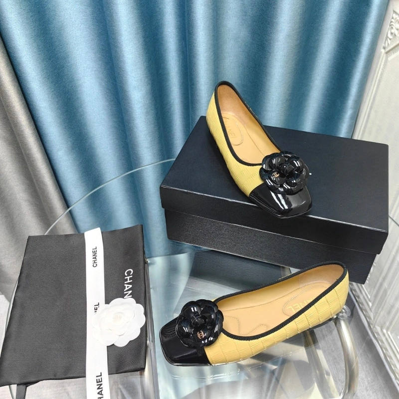 Chxnxl Flat Shoes Refined 129090