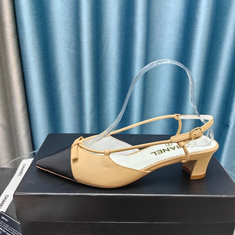Refined Chxnxl Sandals 128259