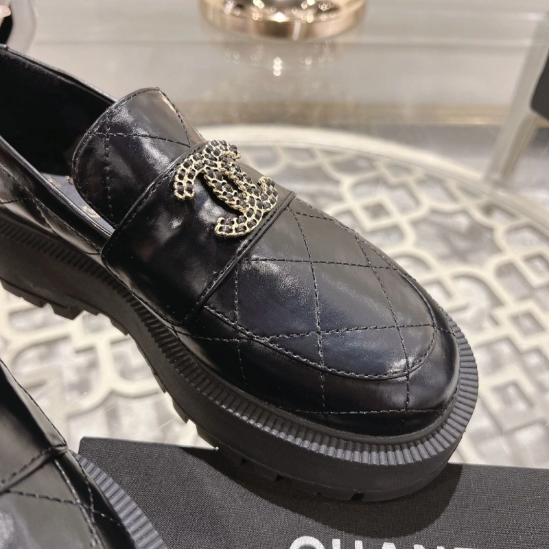 UrbanStyle Chxnxl Leather Shoes 128690
