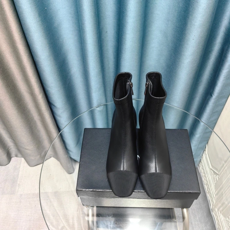 ModernLook Chxnxl Boots 129476