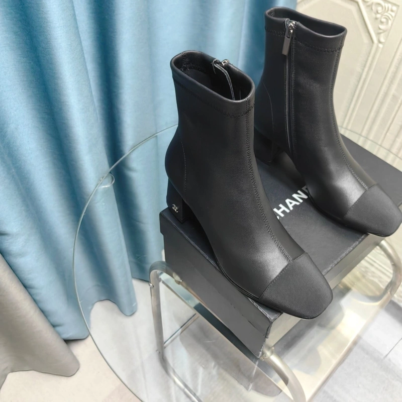 ModernLook Chxnxl Boots 129476