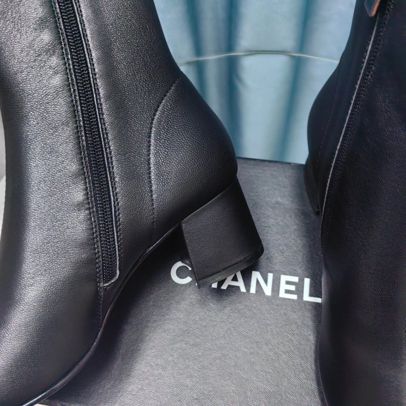 ModernLook Chxnxl Boots 129476