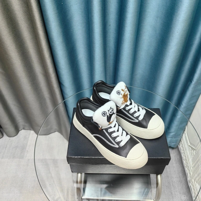 Unique Chxnxl Boots 129467
