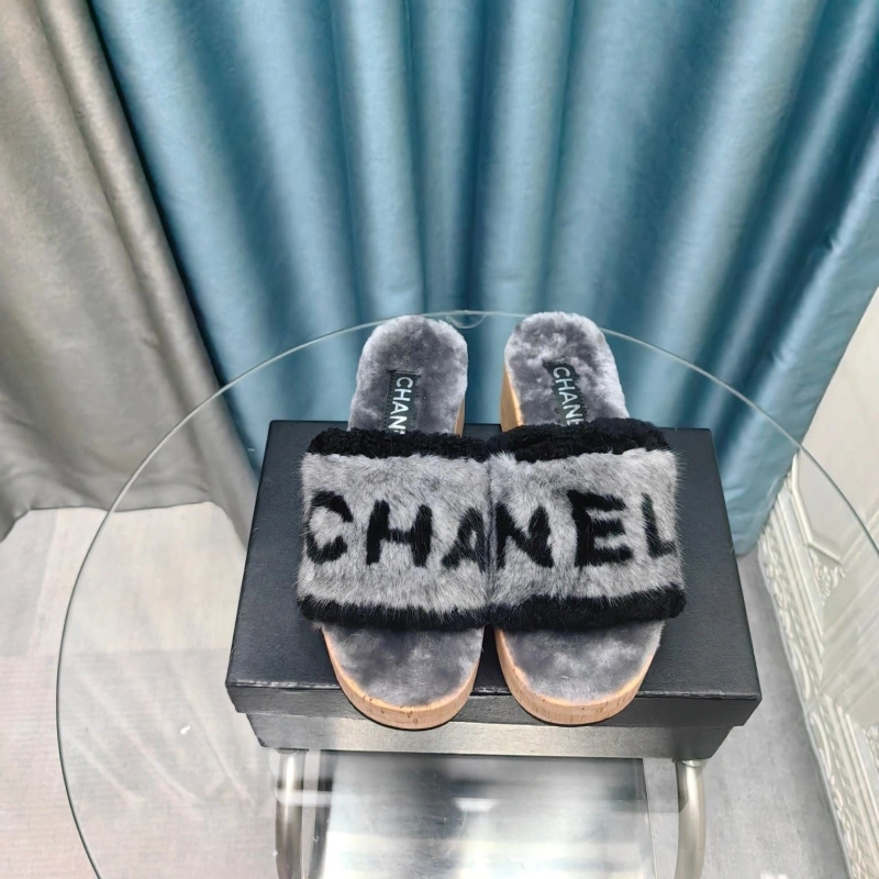 SportInspired Chxnxl Slippers 127839