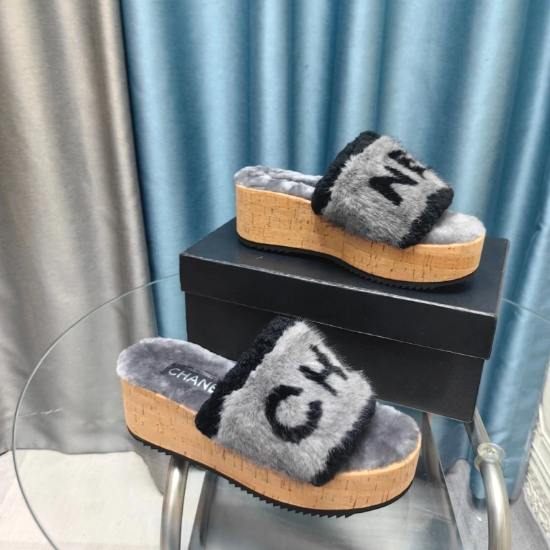 SportInspired Chxnxl Slippers 127839