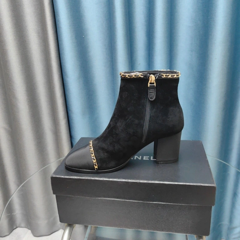 Chxnxl Boots Bright 129474