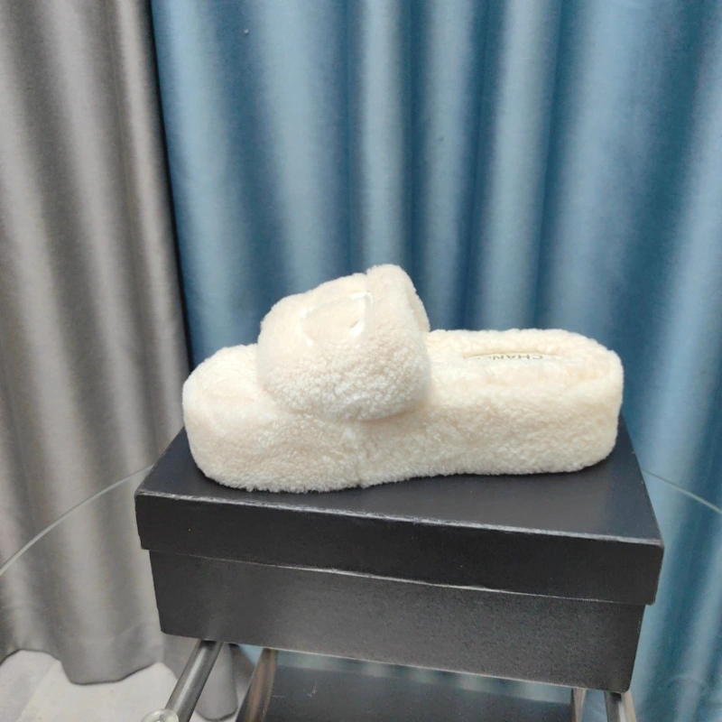 Chxnxl Slippers WellDesigned 127840