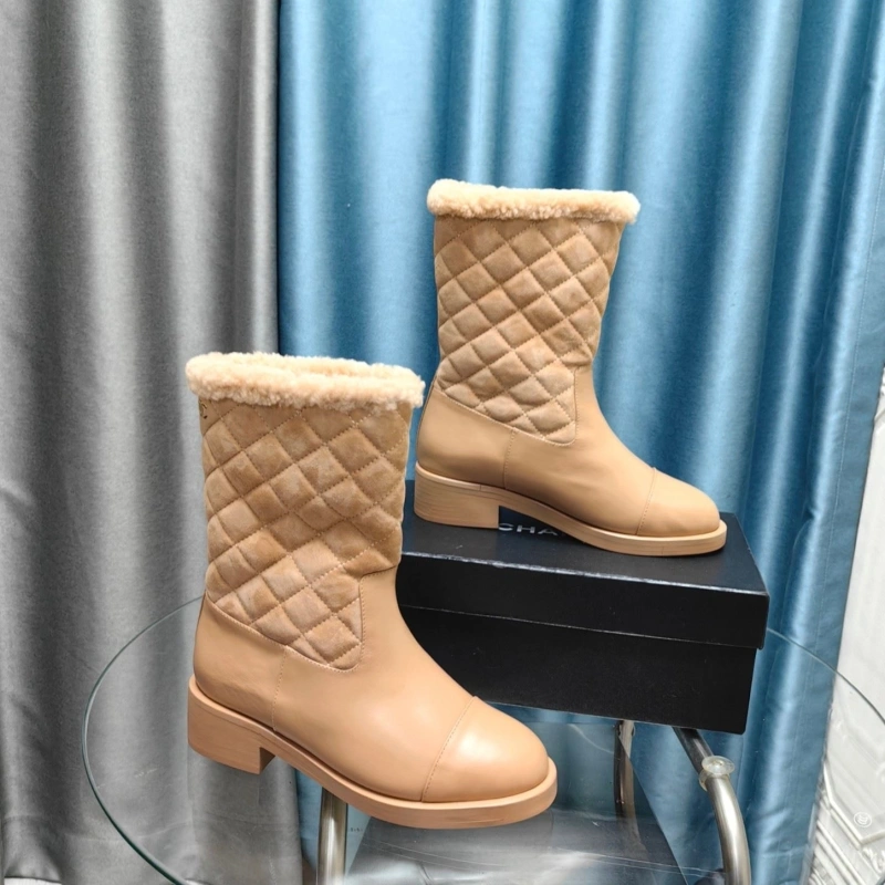 Resilient Chxnxl Boots 124054