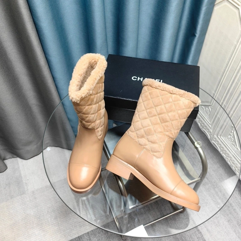 Resilient Chxnxl Boots 124054