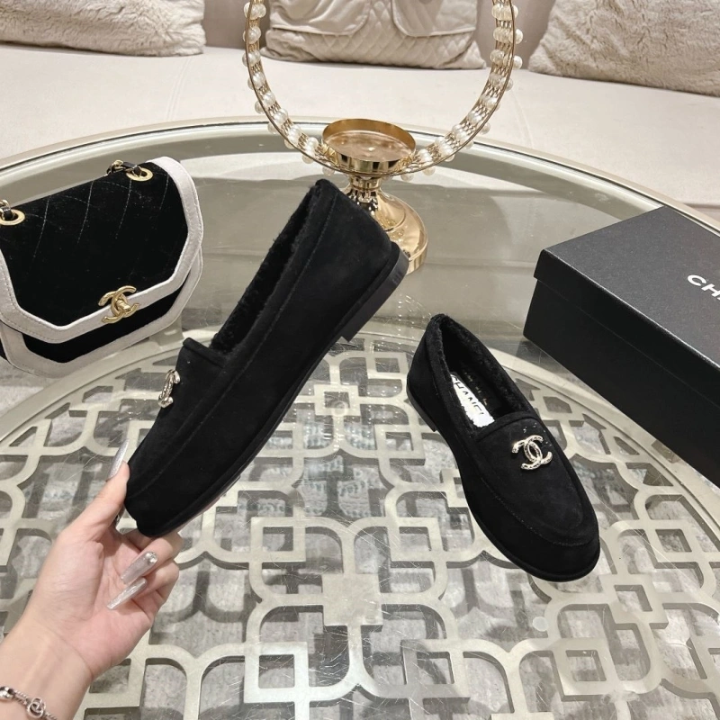 EyeCatching Chxnxl Flat Shoes 123971