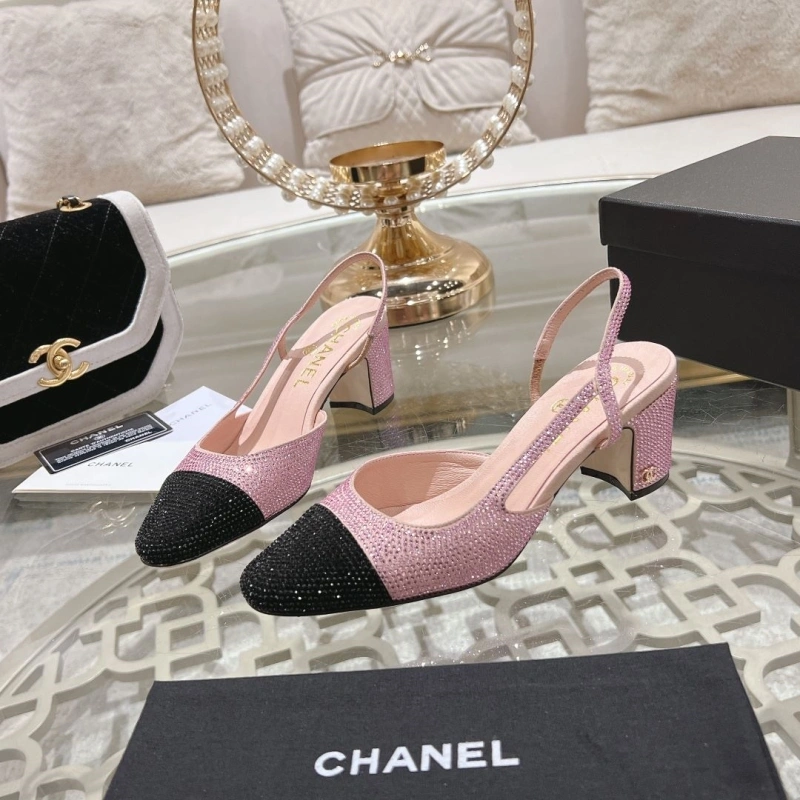 Trendsetting Chxnxl High Heels 123965